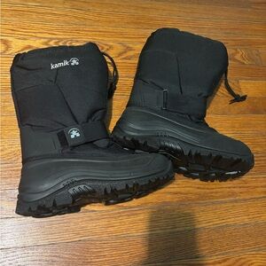 Kamik Men’s Black Snow Boots